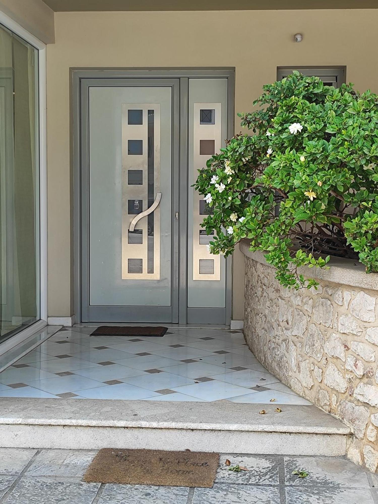 δροσια 1 * Nafplio